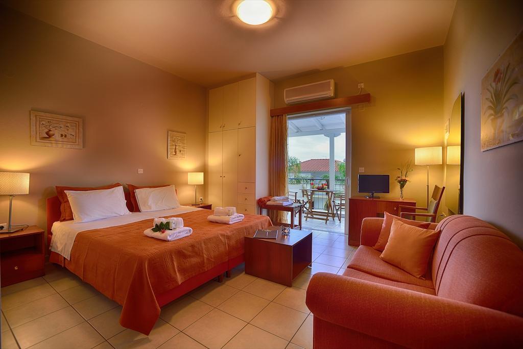 Theoxenia Hotel Apartments ครานี ห้อง รูปภาพ